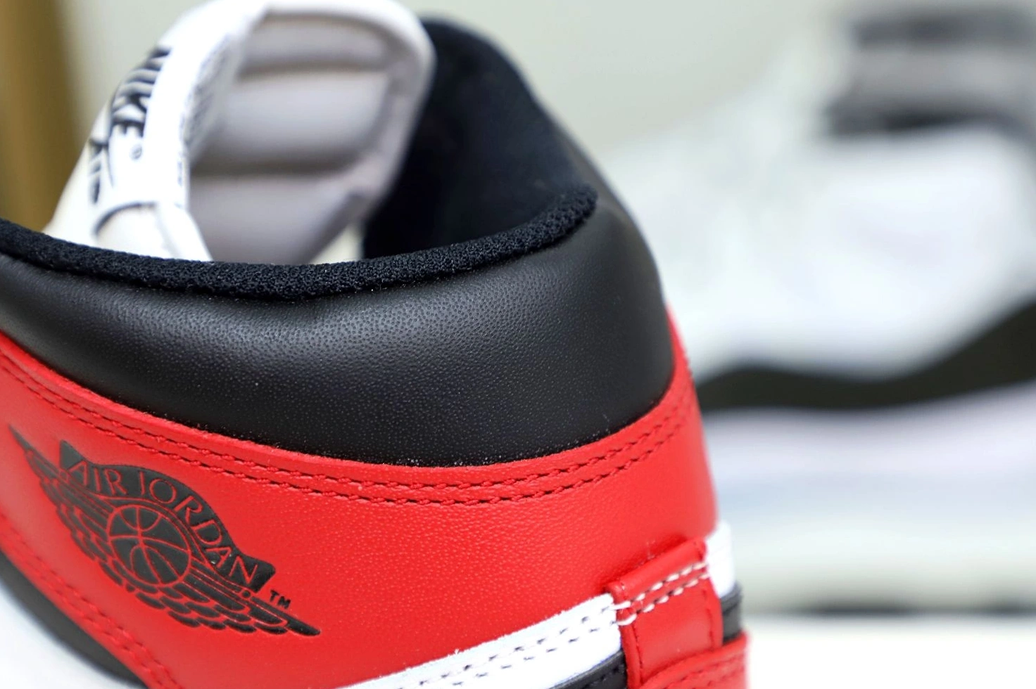 (2016) Toe 1 Jordan Air Black Retro 0715